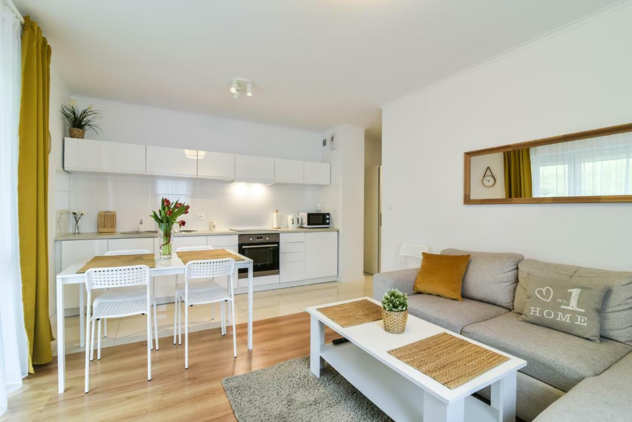 Ltc Apartments Malczewskiego Centrum Gdansk Luaran gambar