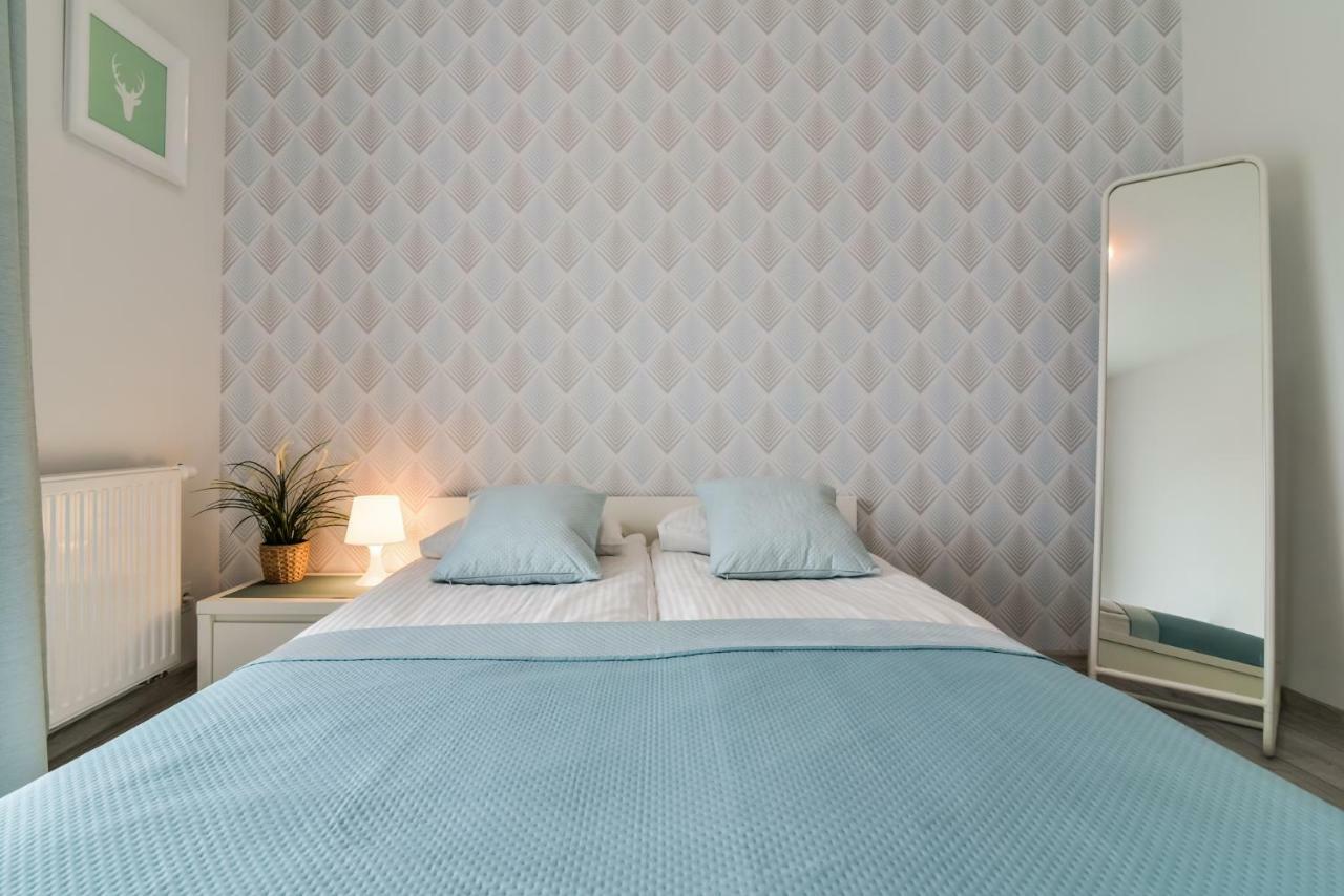Ltc Apartments Malczewskiego Centrum Gdansk Luaran gambar